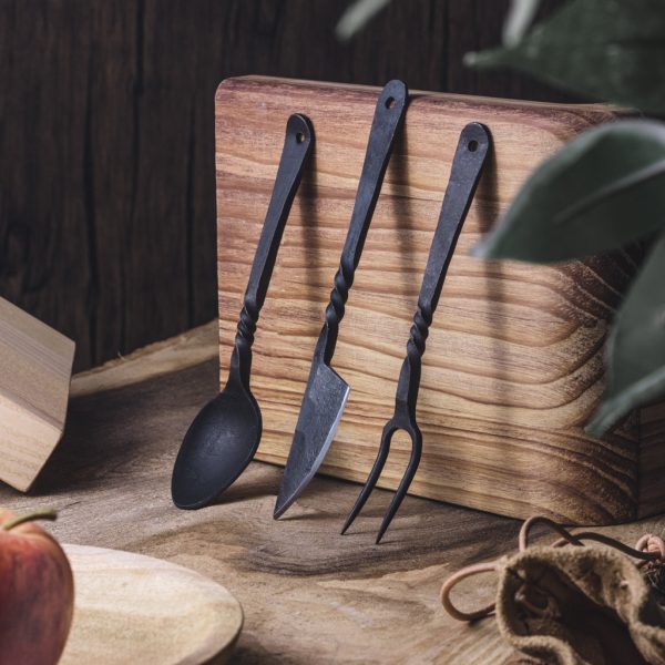 Iron Cutlery, Flat For Discount